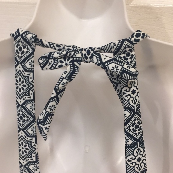 Swuimsuit for all sz 18 black .pink & white nwt - Picture 5 of 11